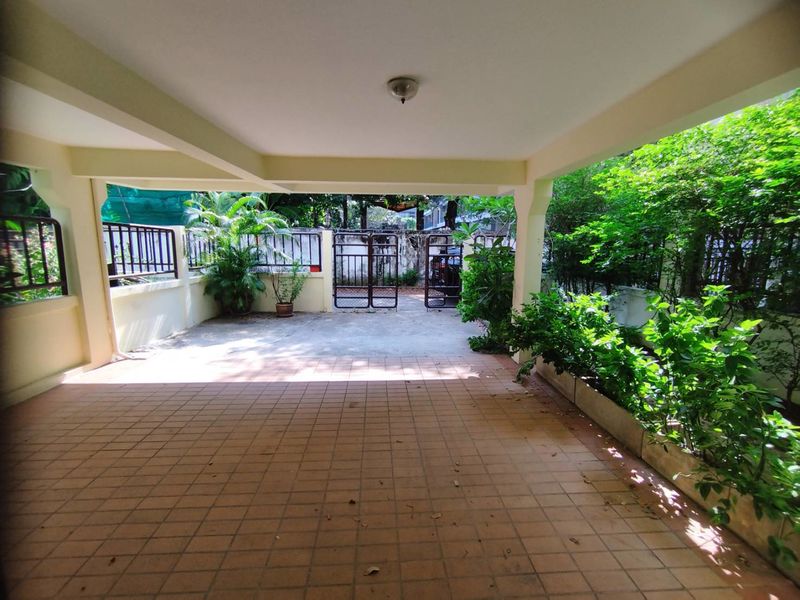 รูป House in Sukhumvit 31 4 bedrooms, for rent - รูปที่ 10/16