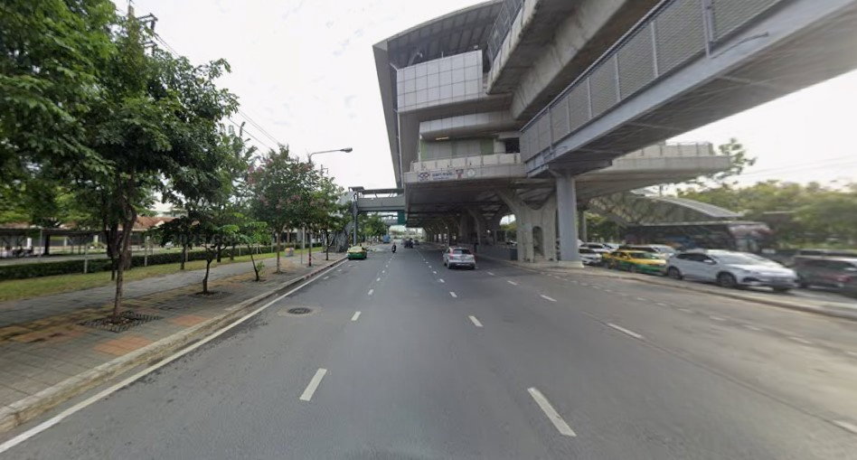 Prime Large Land Plot for Sale – Phahonyothin Road, Near Don Mueang Airport