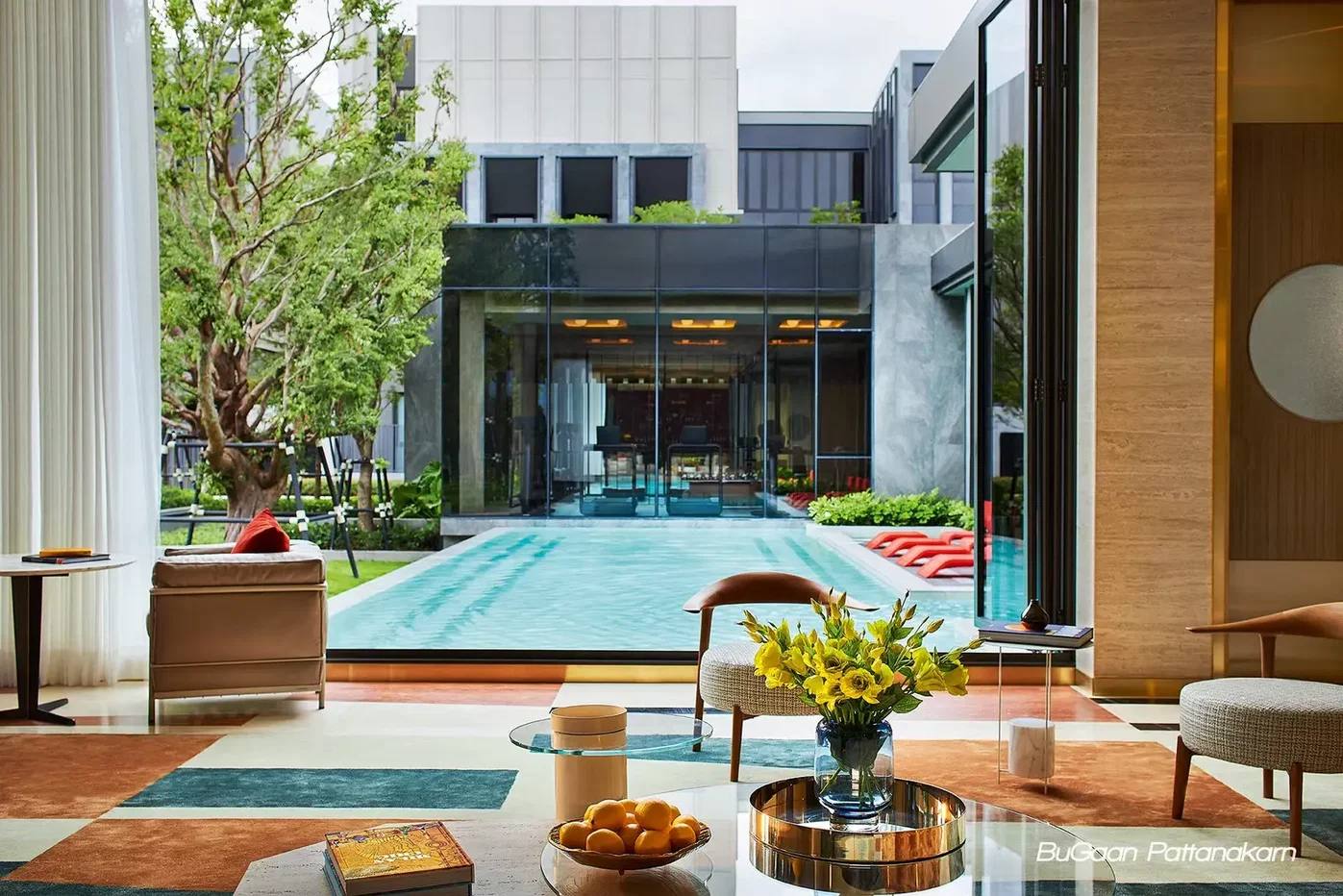 รูป BuGaan Pattanakarn 5 bedrooms, for sale - รูปที่ 2/11