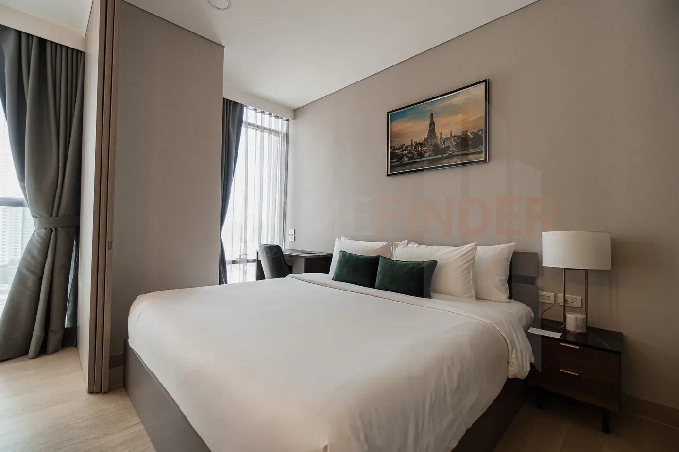 picture Siamese Exclusive Queens 1 bedroom, for rent - 7/9