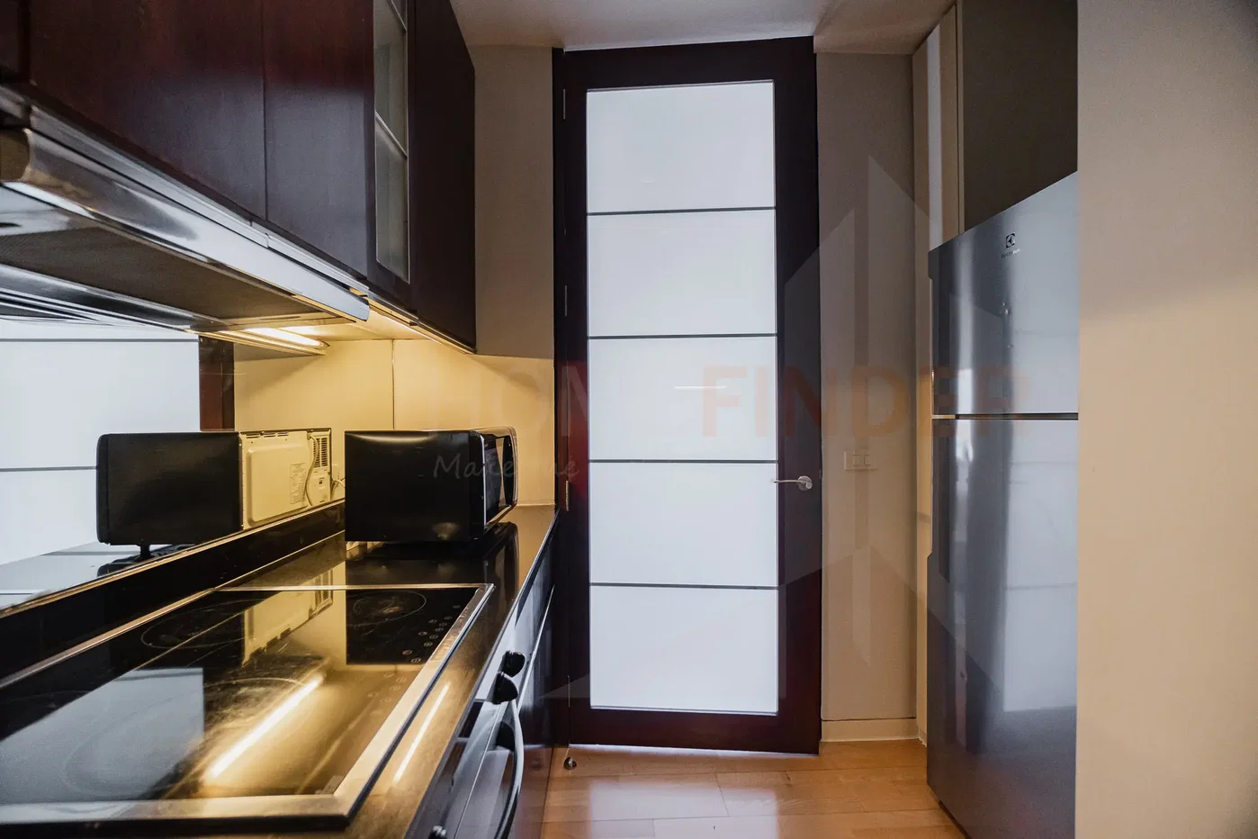 picture Emporium Suites by Chatrium 2 bedrooms, for rent - 10/15