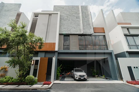 BUGAAN KRUNGTHEP KREETHA 3 bedrooms, for sale
