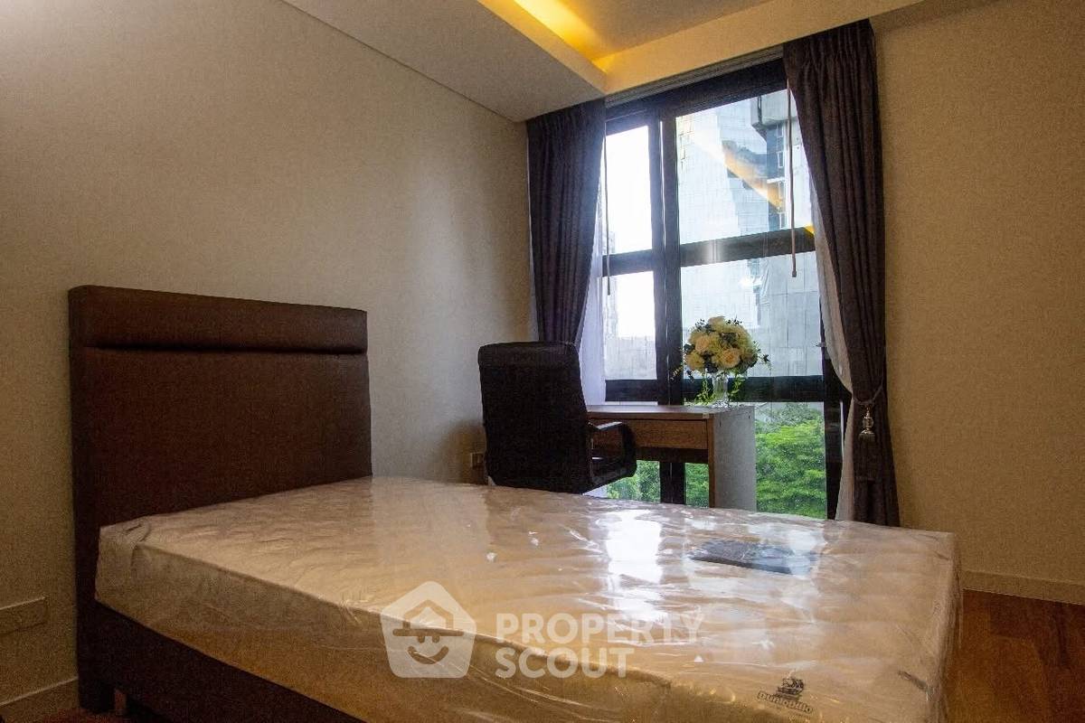 picture 2-BR Condo At Mode Sukhumvit 61, 400m To BTS Ekkamai (ID 3259291) - 9/14