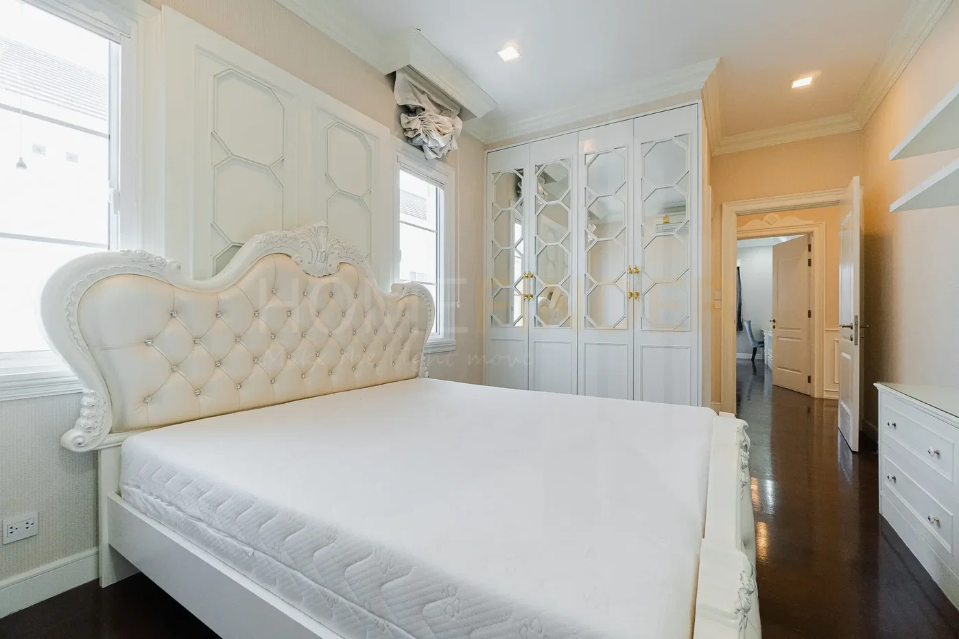รูป Narasiri Bangna - Luxury gated housing community in Bang Na 4 bedrooms, for rent - รูปที่ 7/18