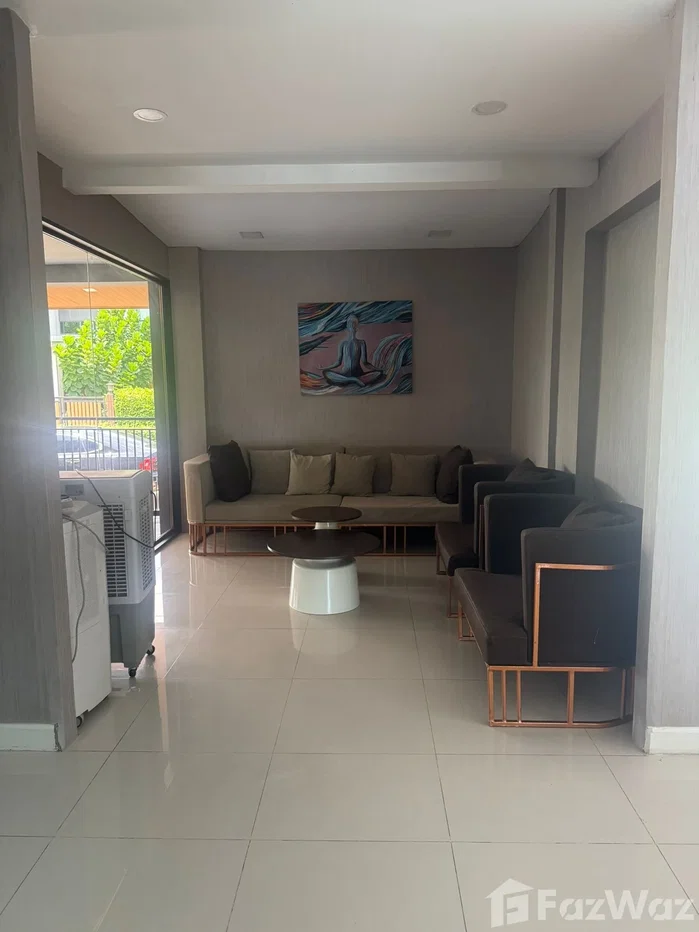 picture Passorn Bangwaek 6739716 - 24/48