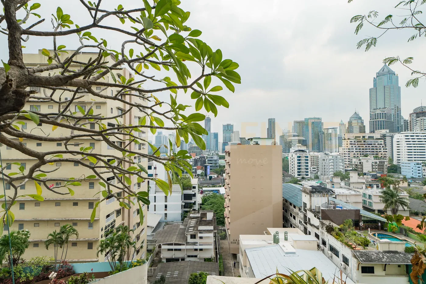 picture Crystal Garden condominium 4 bedrooms, for rent - 20/20