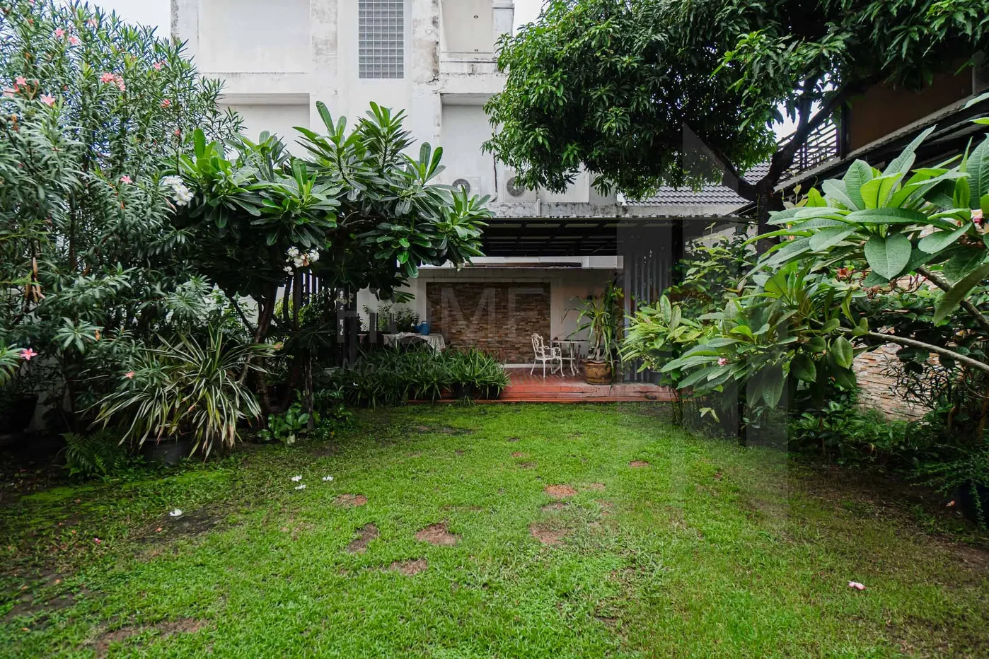 รูป House Samsen 2 bedrooms, for rent - รูปที่ 14/17