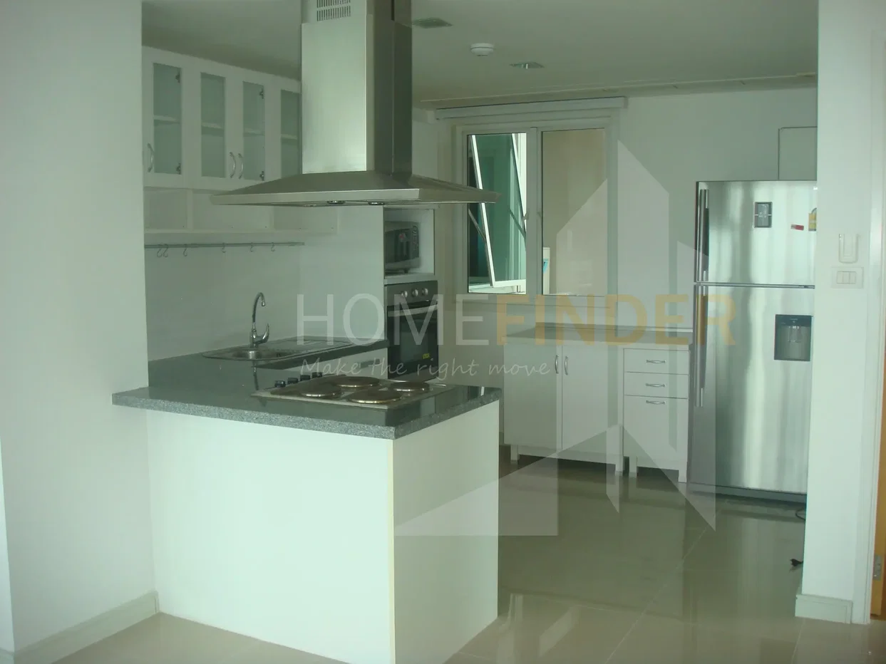 picture Fullerton 3 bedrooms, for rent - 3/6