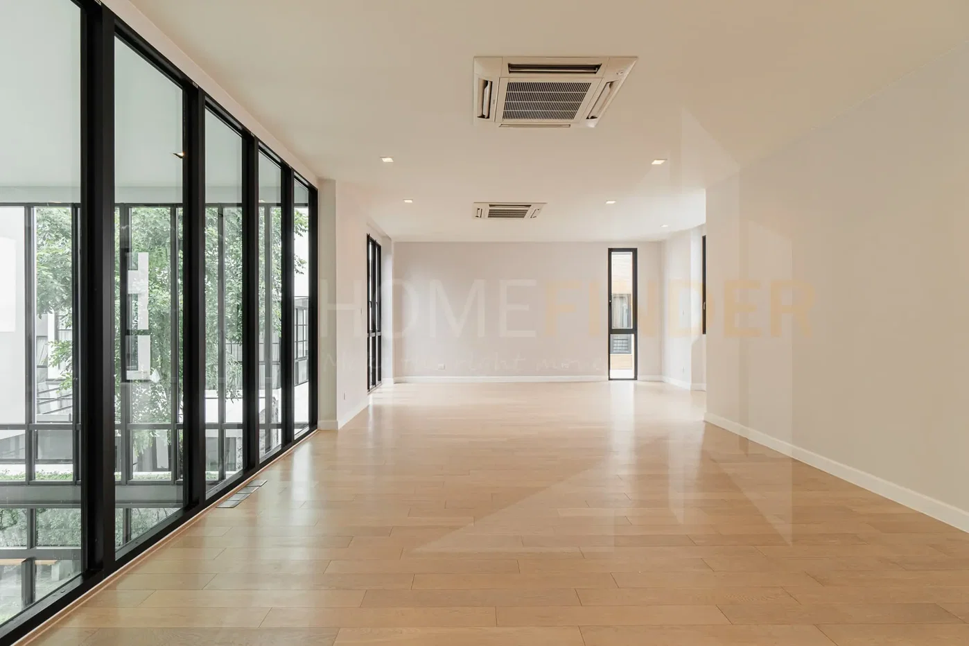รูป The AVA Residence Sukhumvit 5 bedrooms, for sale - รูปที่ 3/10