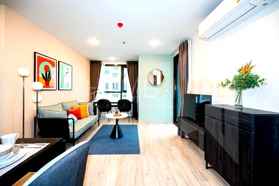 Condos for rent : XT Huaikhwang 2 bedrooms, for rent