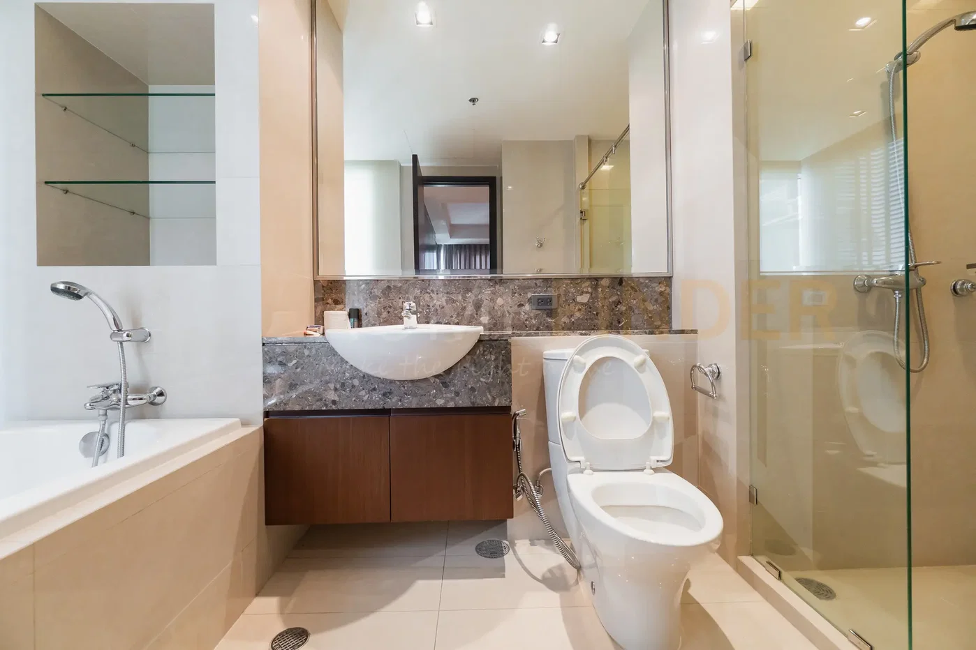 รูป Belgravia Residences 4 bedrooms, for rent - รูปที่ 27/45