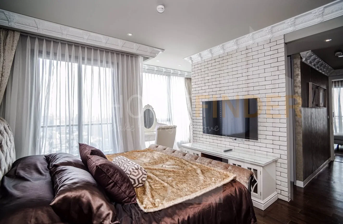picture The Lumpini 24 3 bedrooms, for rent - 4/9