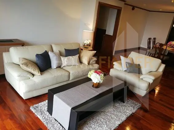 picture Mayfair Garden 2 bedrooms, for rent - 3/5