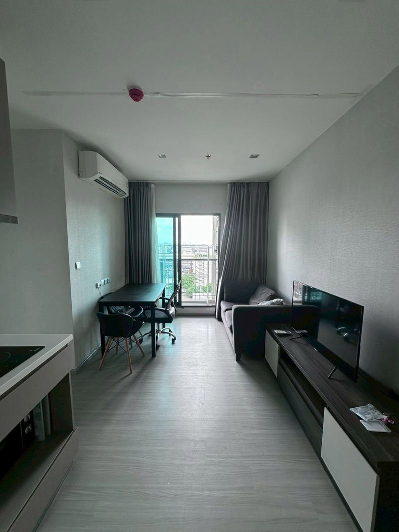 For Rent Life Sukhumvit 62 BTS Bang Chak 200m
