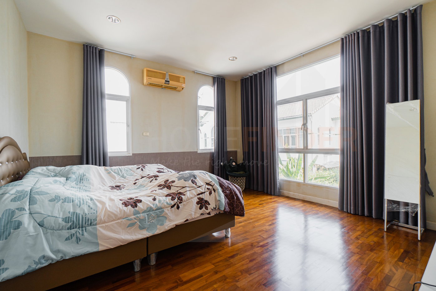 picture Rasa Spanish Courtyard 3 bedrooms, for sale - 10/23