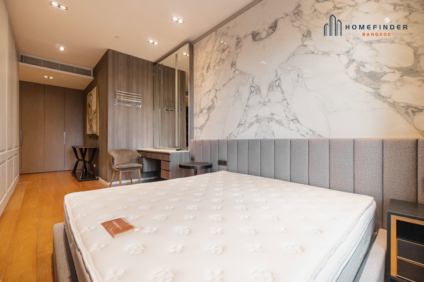 picture 185 RATCHADAMRI 2 bedrooms, for sale - 16/20