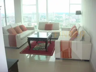 picture Fullerton 3 bedrooms, for rent - 1/6