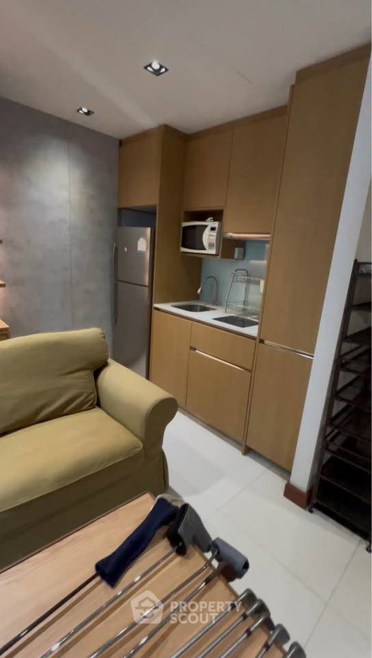 รูป คอนโด 1 ห้องนอน Socio Ruamrudee ย่านเพลินจิต ใกล้ BTS นานา (ID 3259632) - รูปที่ 2/16