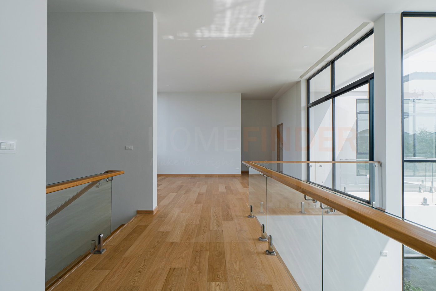 รูป The Master Ekkamai-Ramintra 4 bedrooms, for sale - รูปที่ 11/30