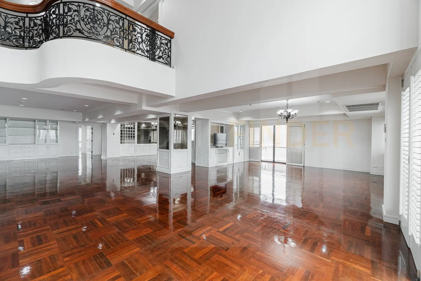 รูป Centre Point Residence Phromphong Bangkok 6 bedrooms, for rent - รูปที่ 2/16