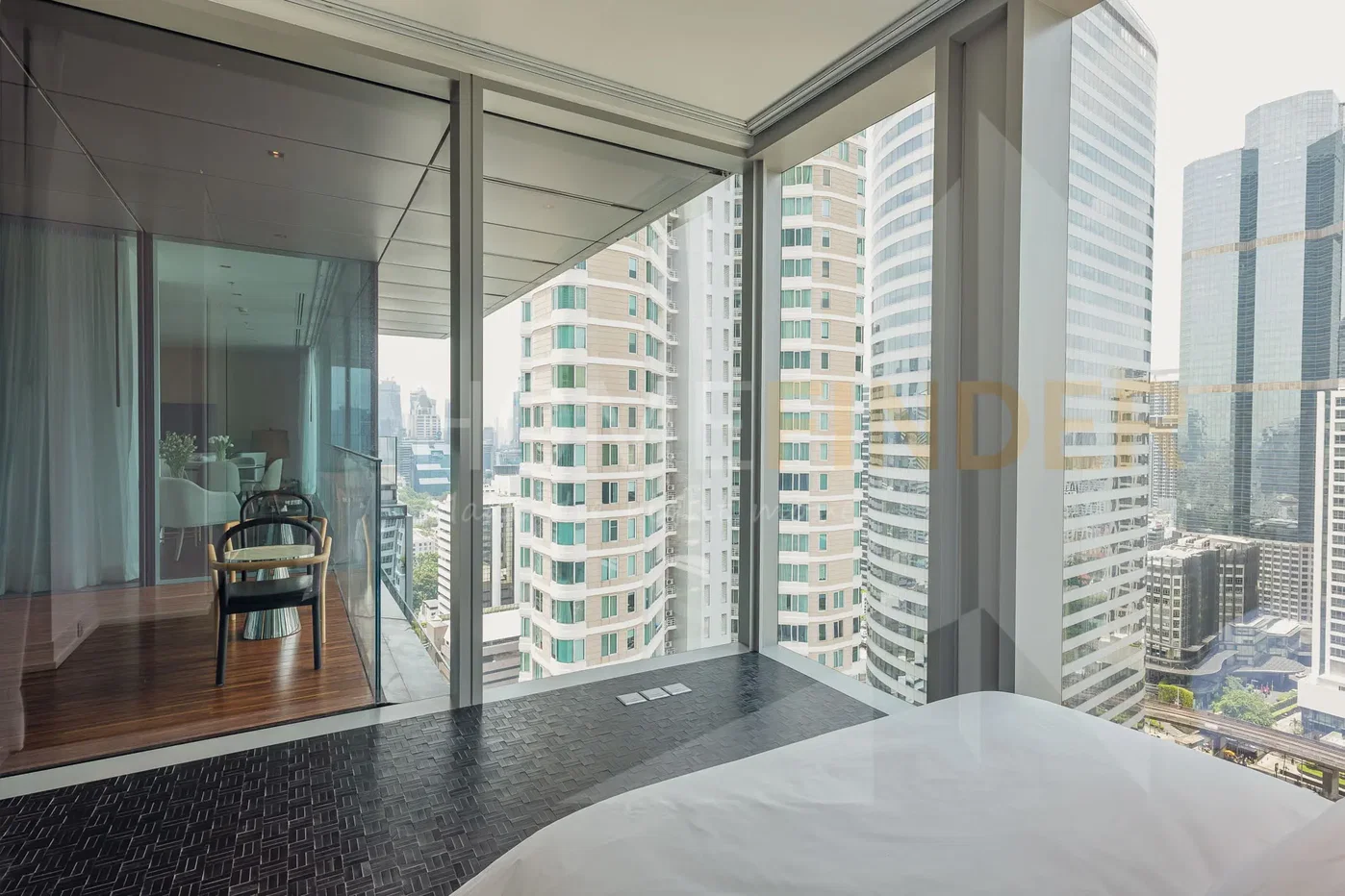 รูป The Ritz - Carlton Residences at MahaNakhon 3 bedrooms, for sale - รูปที่ 5/9