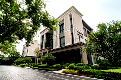 ขายบ้านเดี่ยว : Grand Bangkok Boulevard Pinklao – Borom 5 bedrooms, for sale