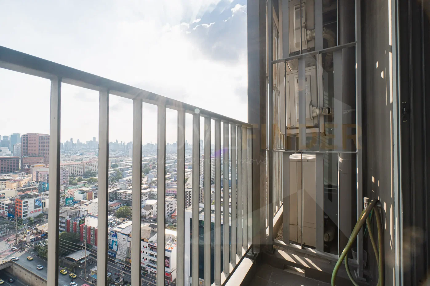 รูป Centric Ratchada - Huai Kwang 2 bedrooms, for sale - รูปที่ 9/10