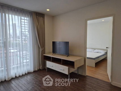 รูปภาพ 2-BR Condo at Sathorn Plus-By The Garden near MRT Khlong Toei (ID 3260206)