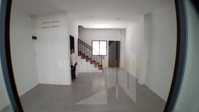 รูป Sriyan Townhome 5 bedrooms, for rent - รูปที่ 3/8