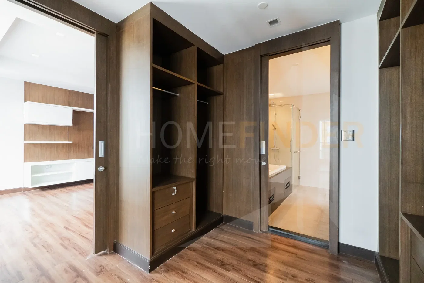 picture Ideal 24 4 bedrooms, for rent - 14/33