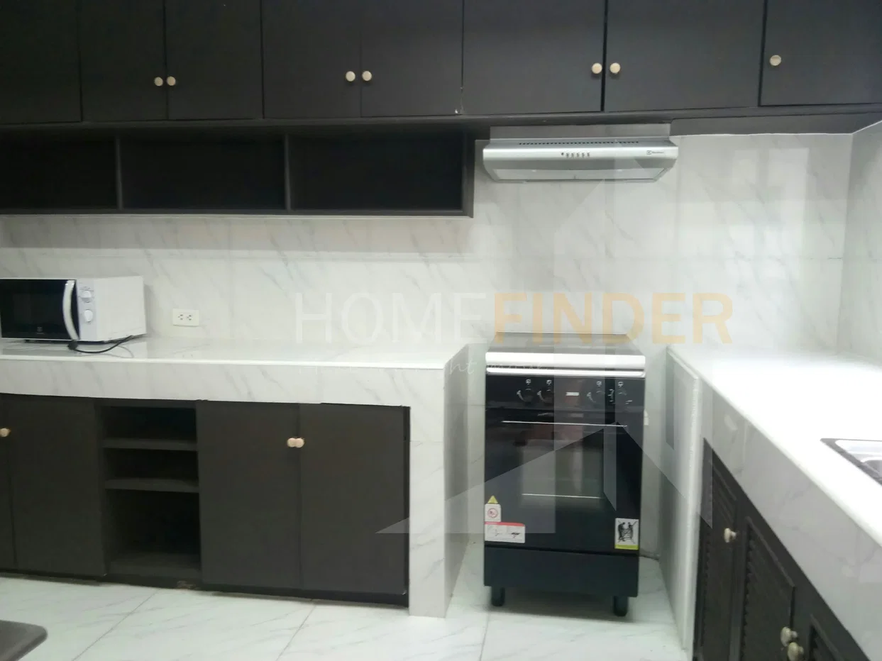 picture Bon Vista Villa Thonglor 8 5 bedrooms, for rent - 10/14