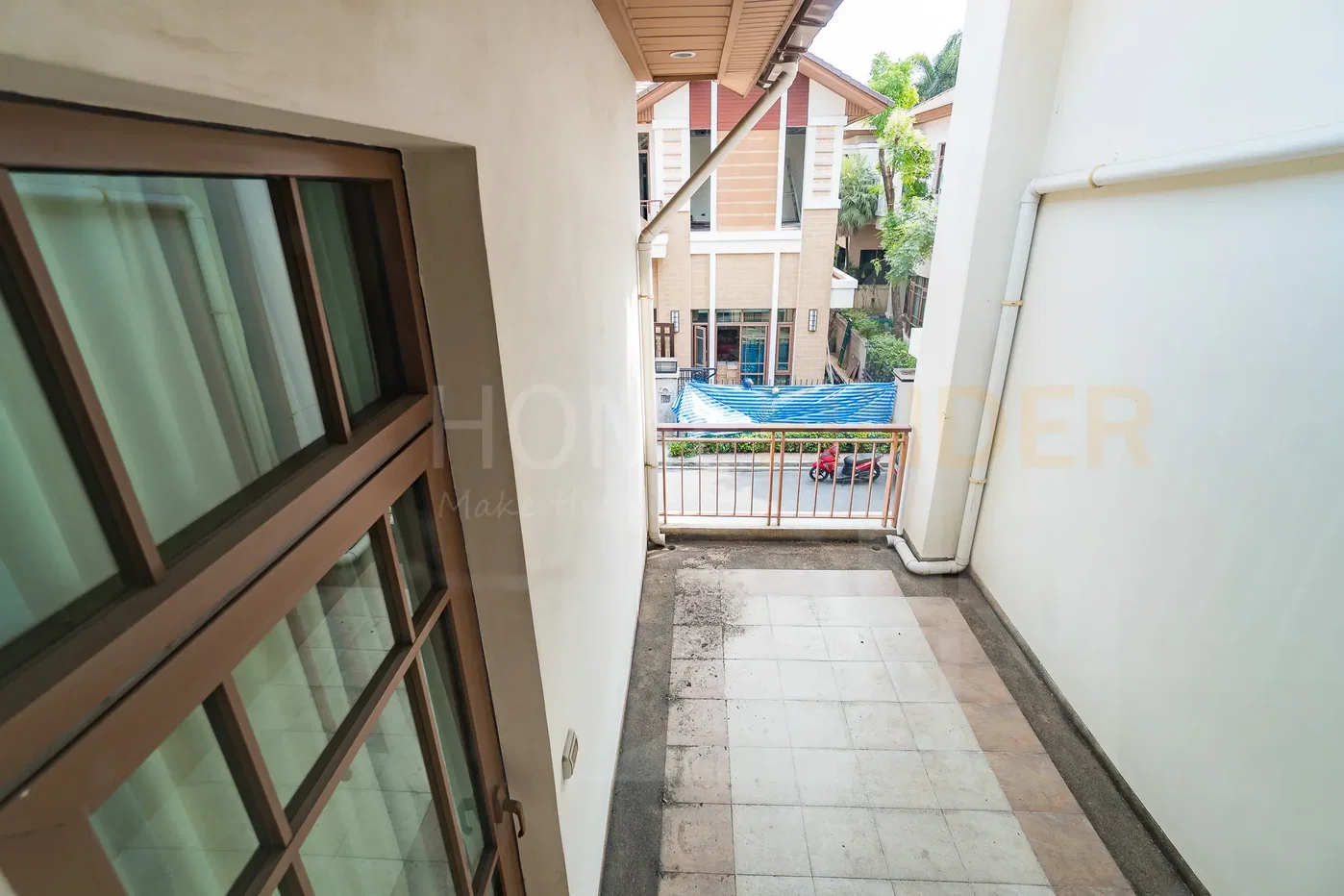 รูป Sansiri House Sukhumvit 67 - 4 bedroom house for rent with swimming pool phra khanong, Sukhumvit Bangkok 4 bedrooms, for rent - รูปที่ 21/30