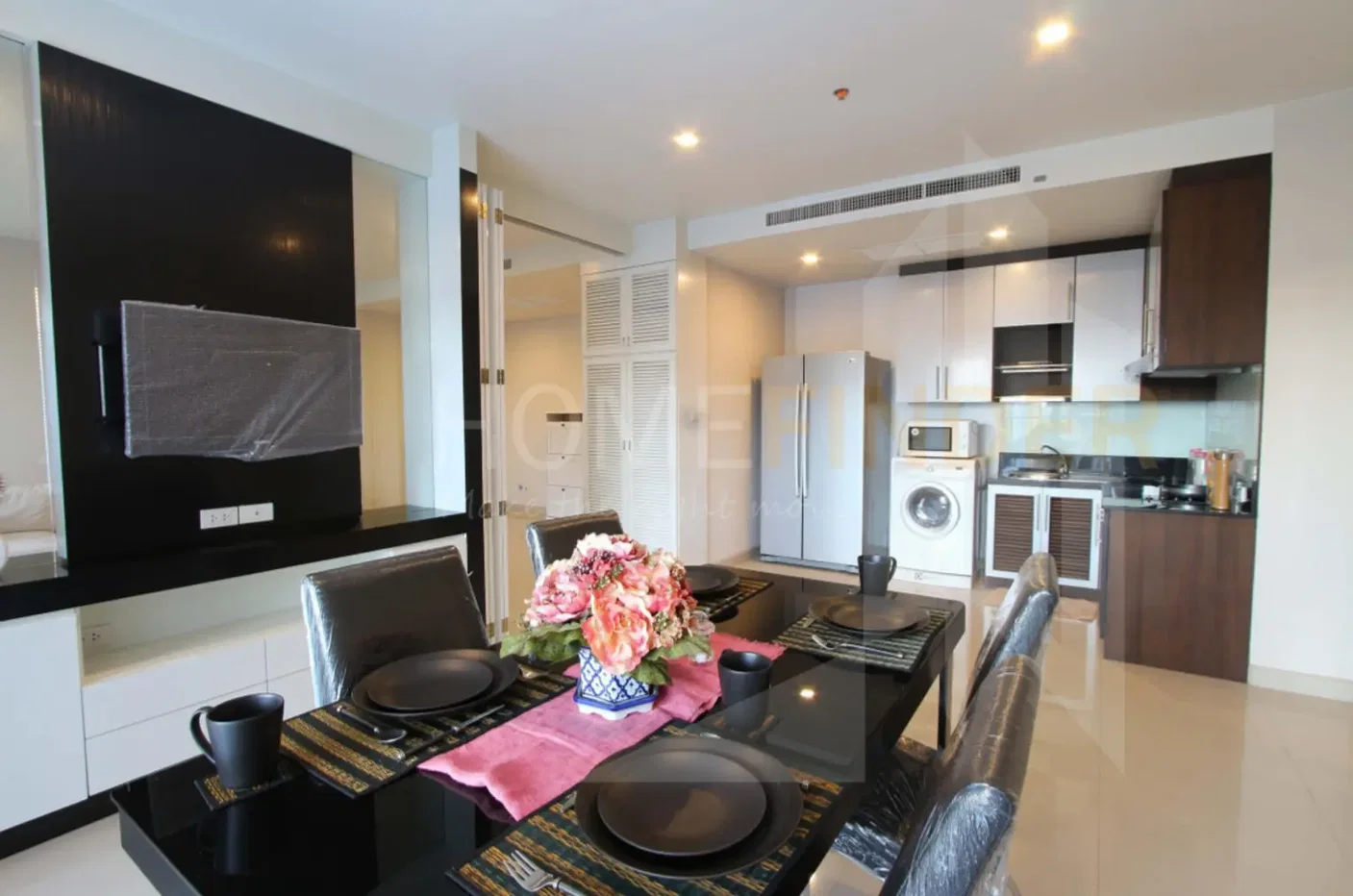 รูป Noble Solo 2 bedrooms, for rent - รูปที่ 2/6