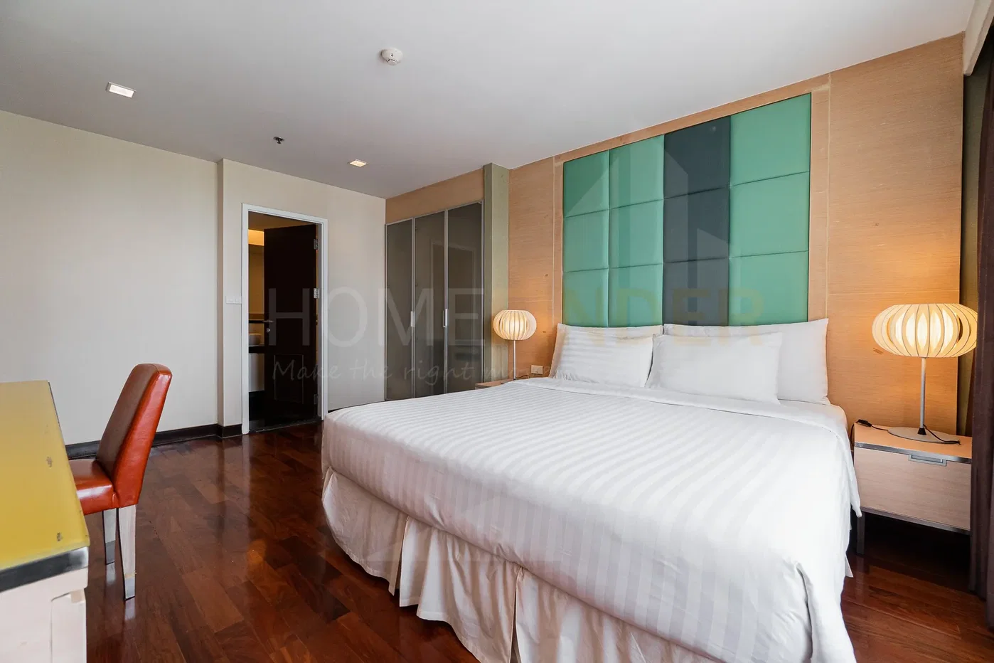 รูป Urbana Langsuan (Premier) 2 bedrooms, for rent - รูปที่ 4/10