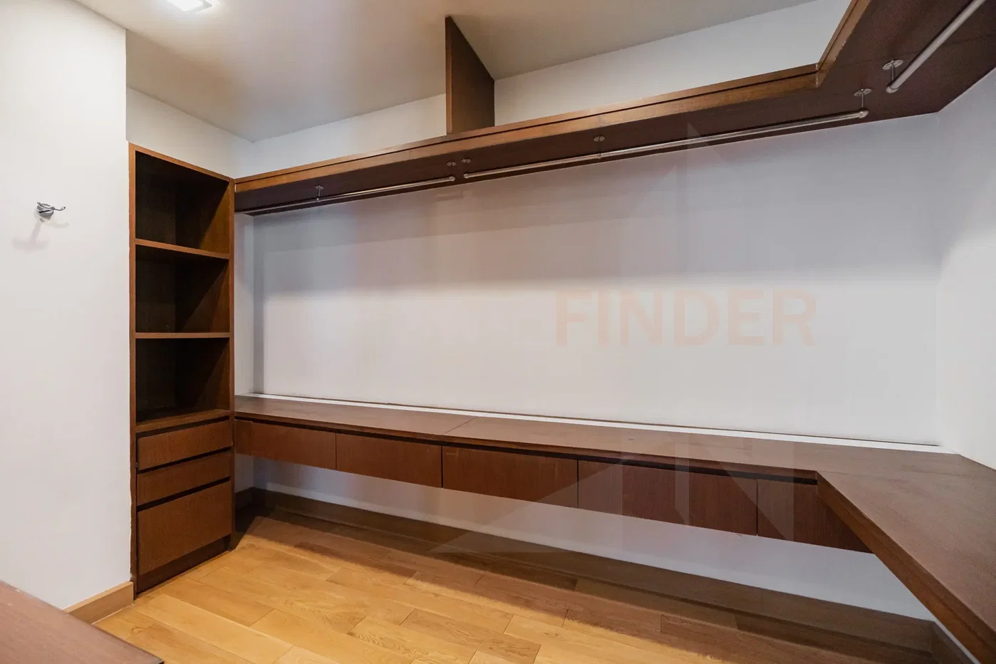 picture Belgravia Residences 3 bedrooms, for rent - 11/13