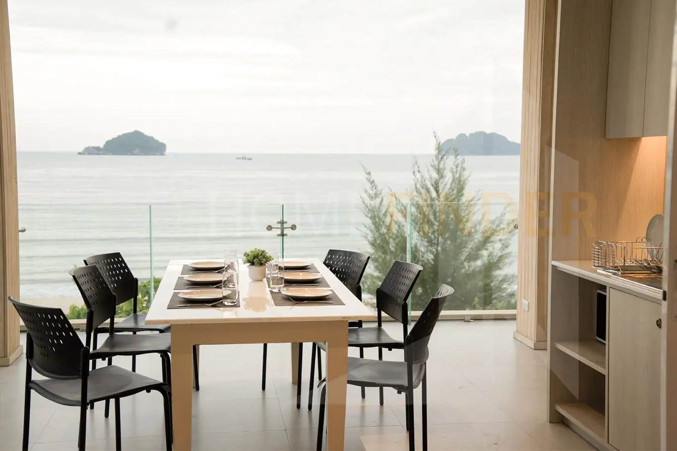 รูป บ้านหรูติดทะเล Luxury Beachfront house resort villa 6 bedrooms 6 bedrooms, for sale - รูปที่ 1/12