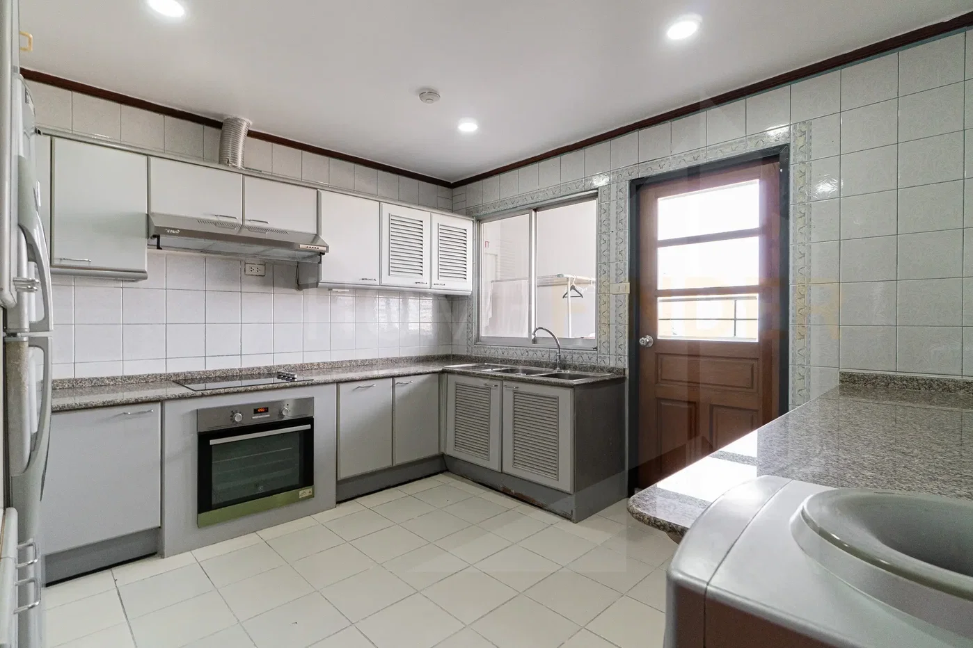 รูป Regent on the Park 2 3 bedrooms, for rent - รูปที่ 9/17