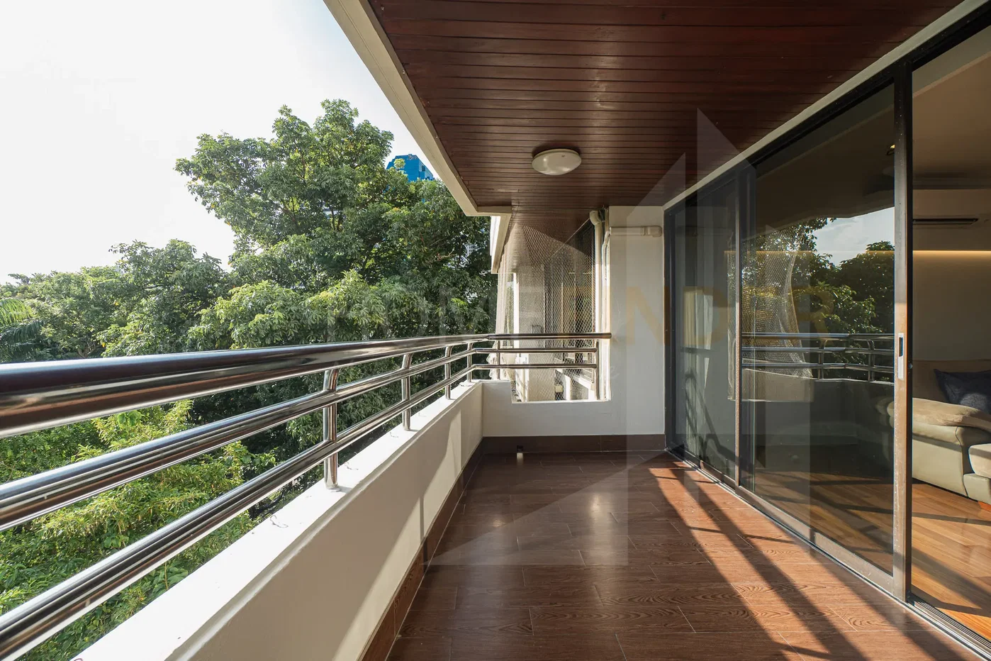 picture Mayfair Garden 3 bedrooms, for rent - 10/10