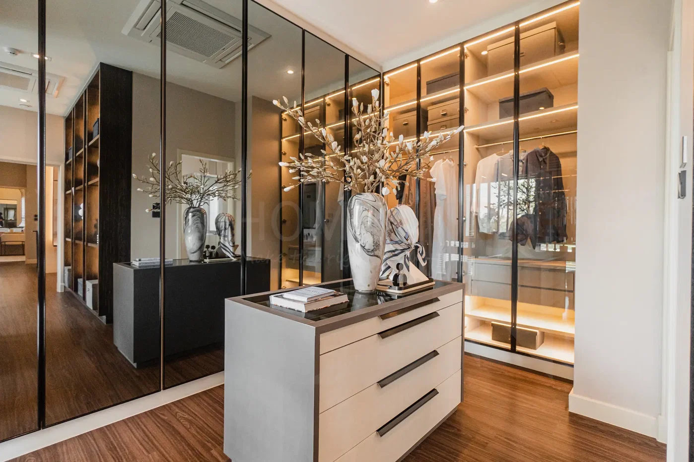 picture Bangkok Boulevard Bangna KM.12 4 bedrooms, for sale - 9/12