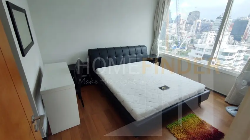 picture Wind Sukhumvit 23 1 bedroom, for sale - 3/4