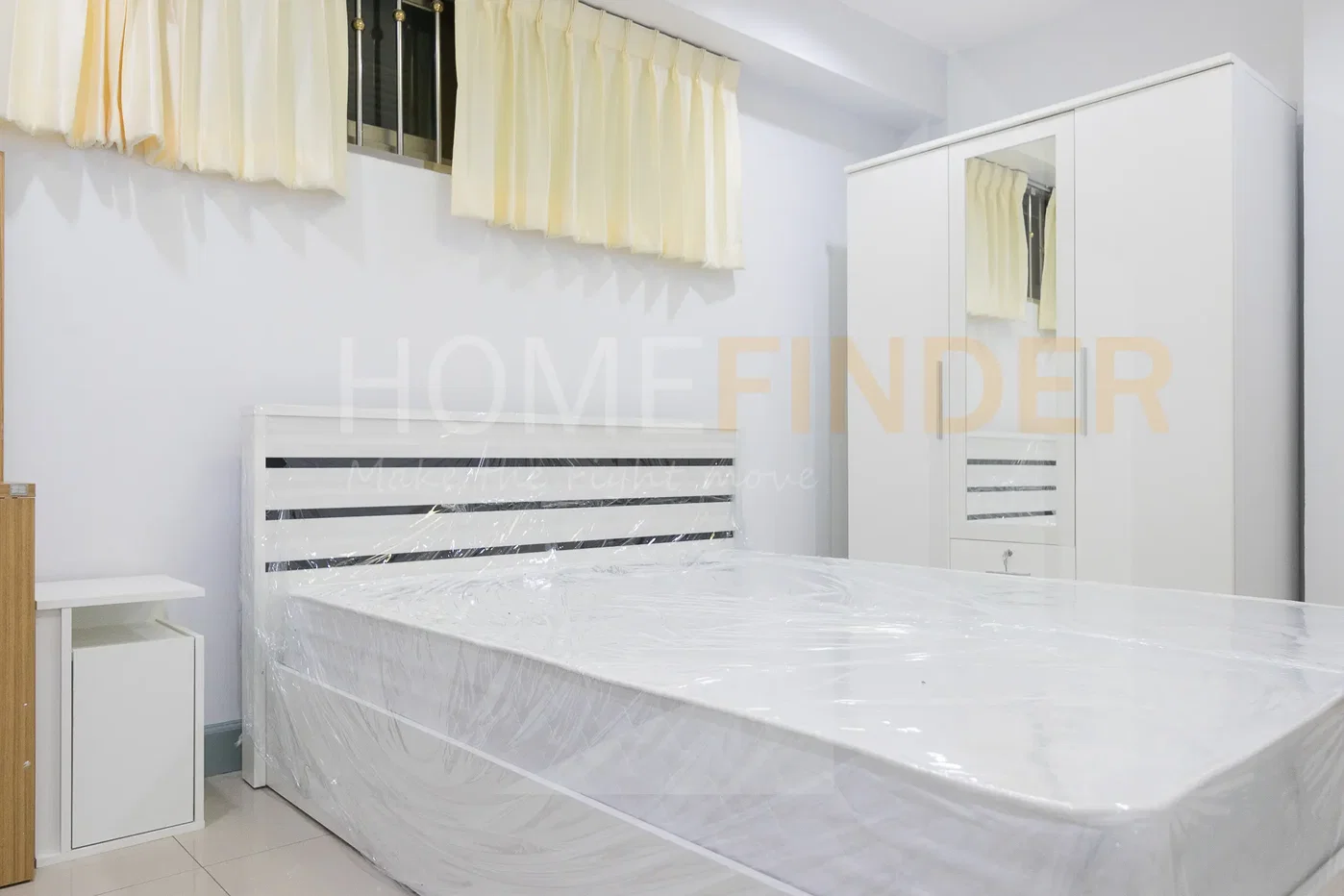 picture Royal Castle 3 bedrooms, for rent - 9/13