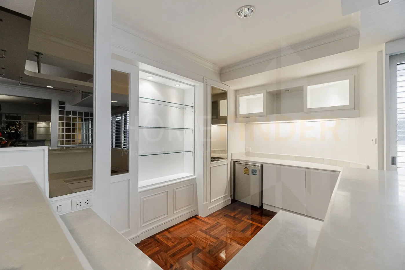 picture Centre Point Residence Phromphong Bangkok 4 bedrooms, for rent - 5/18