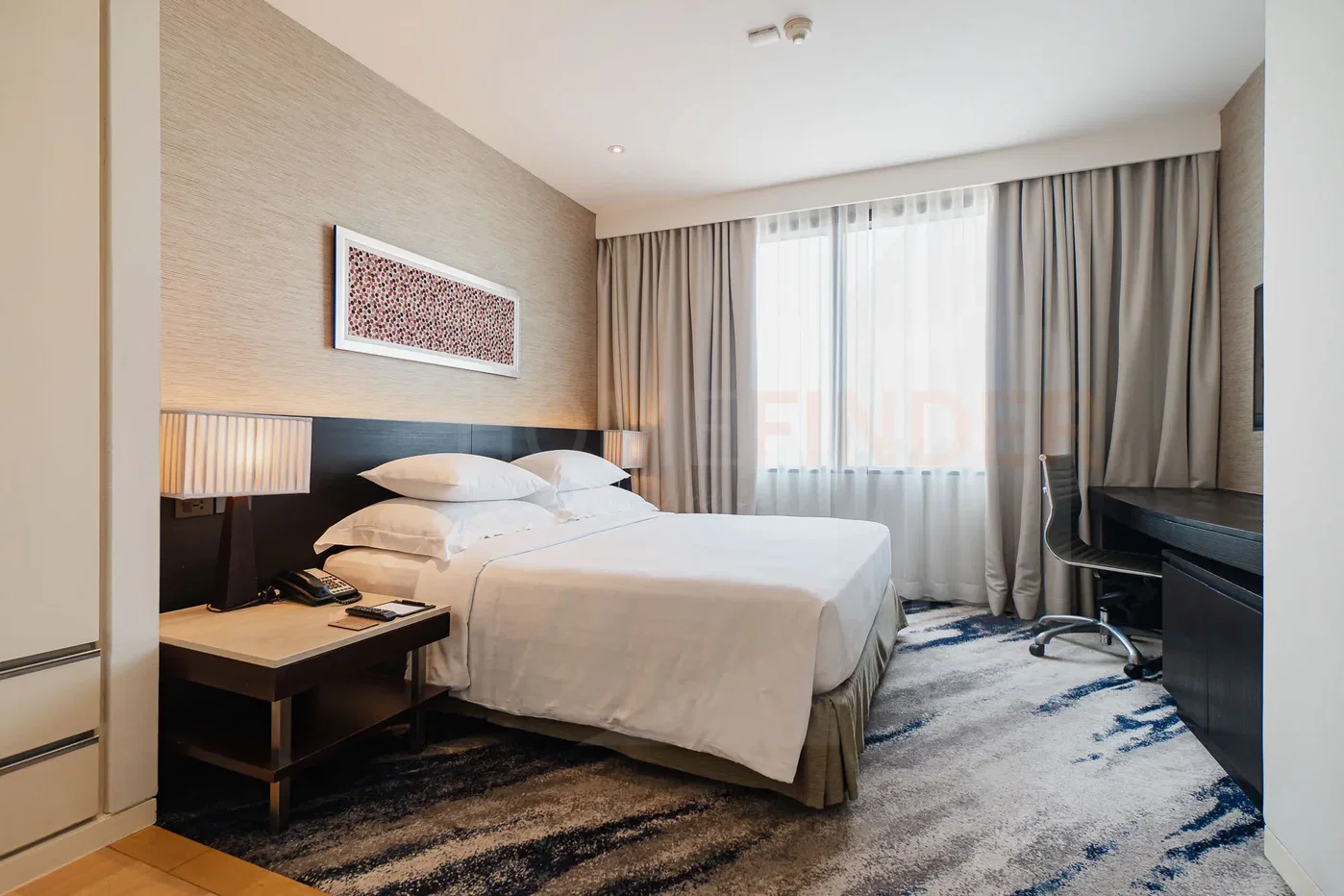 picture Emporium Suites by Chatrium 2 bedrooms, for rent - 4/15