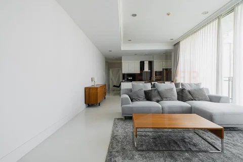 Royce Private Residences 2 bedrooms, for sale