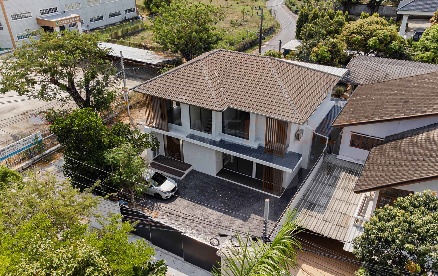 picture House in Phra Khanong 4 bedrooms, for sale - 1/22