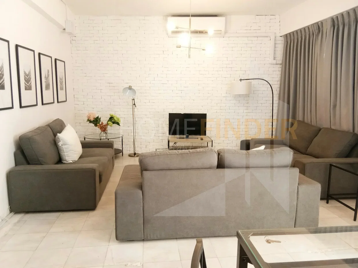 picture Bon Vista Villa Thonglor 8 5 bedrooms, for rent - 1/14
