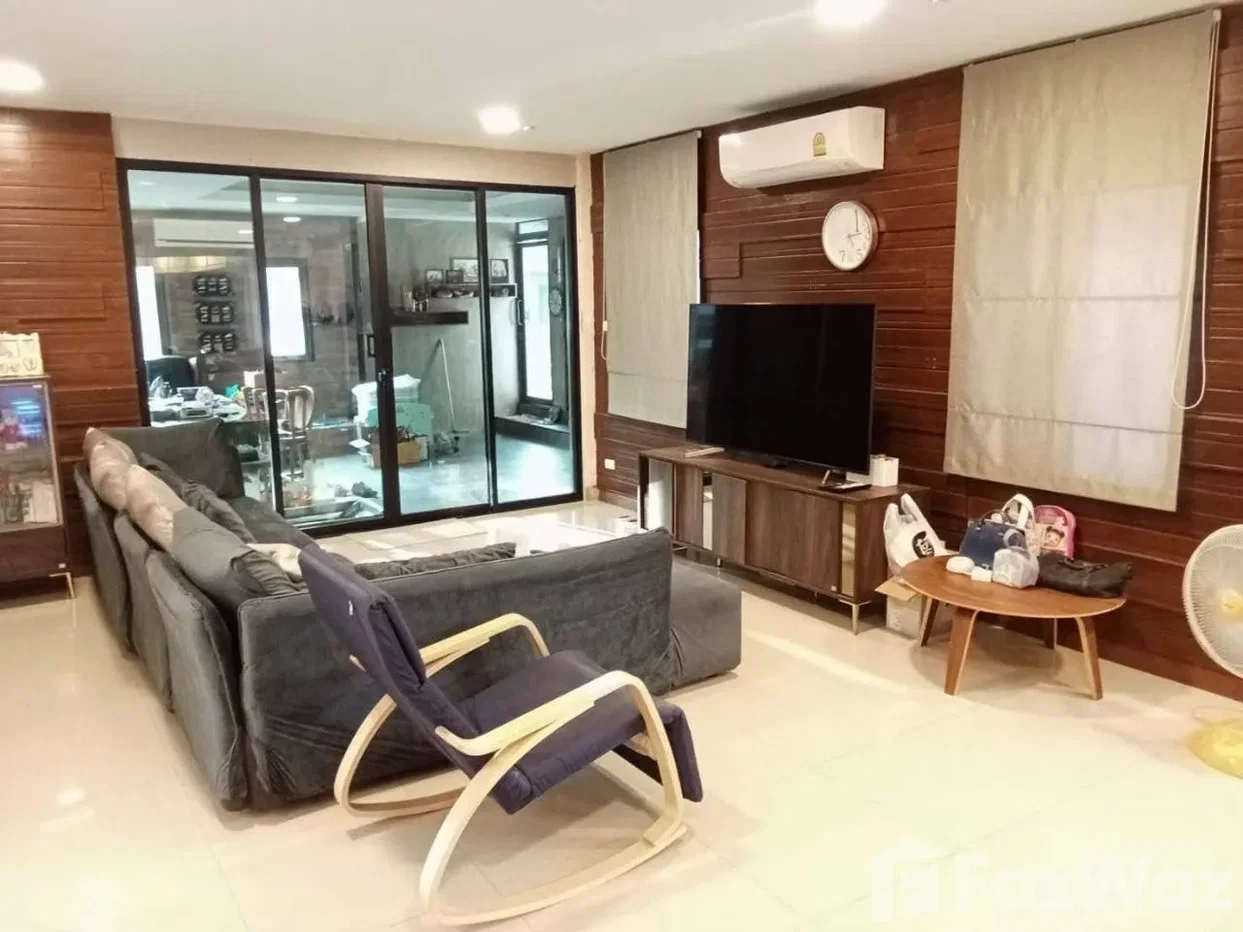 picture La Vallee Hua Hin | Spacious 3-Bedroom House with Private Th 6722120 - 4/13