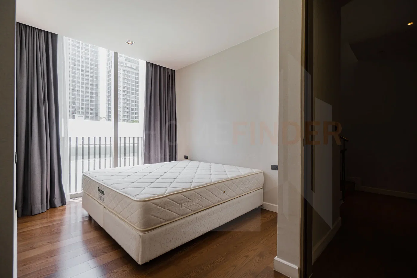 รูป Quarter 39 4 bedrooms, for rent - รูปที่ 10/12