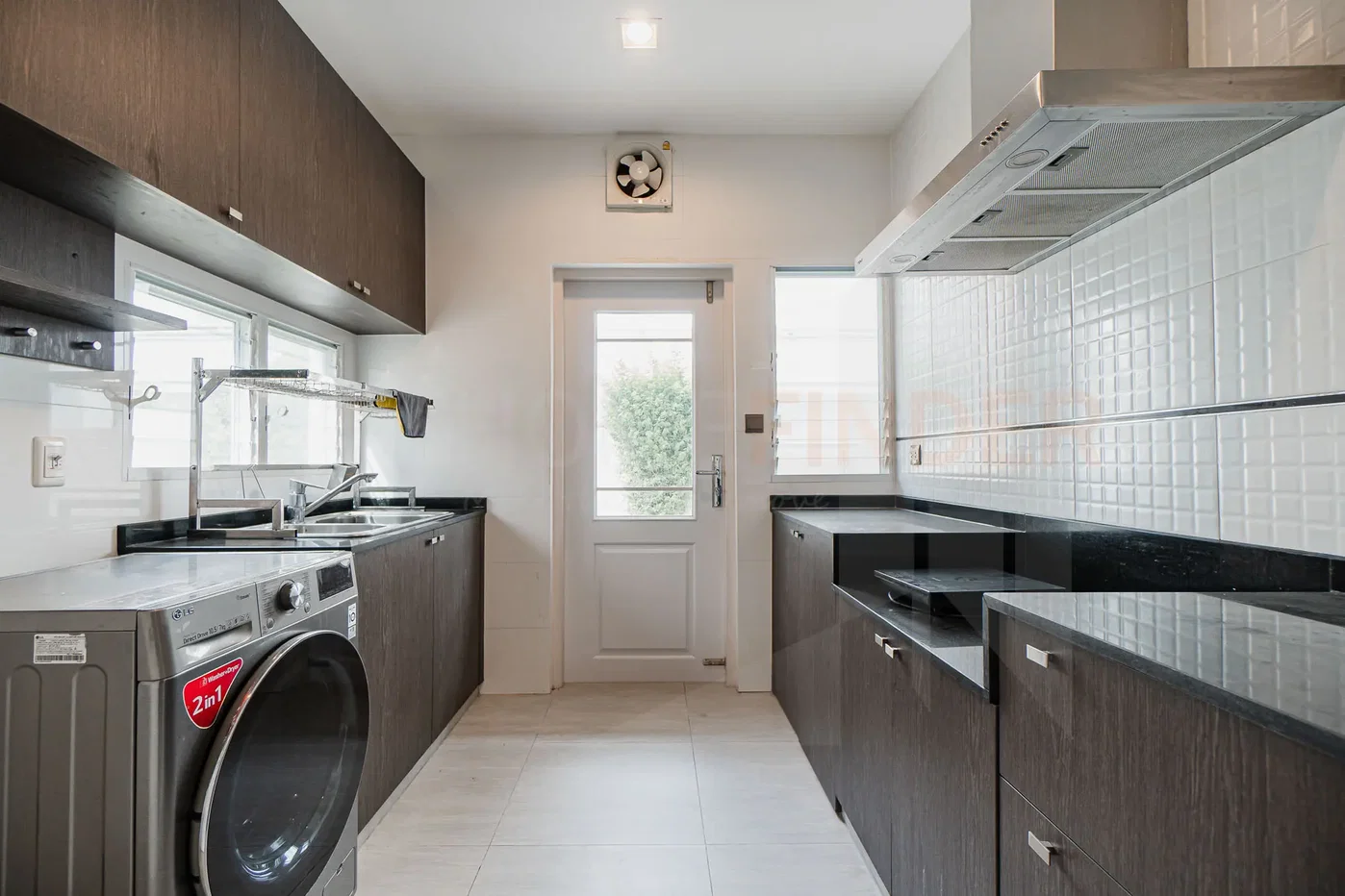 picture Nantawan Ramintra - Paholyothin 50 4 bedrooms, for rent - 5/12