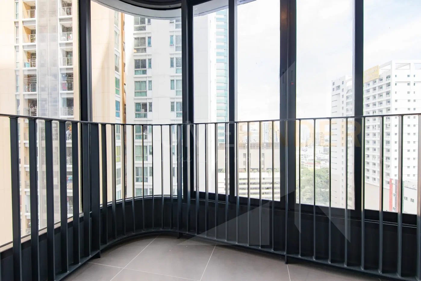 picture IDEO Mobi Asoke 2 bedrooms, for rent - 2/13